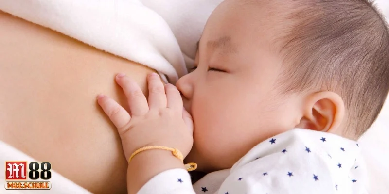 Mơ thấy chính bản thân đang cho con bú